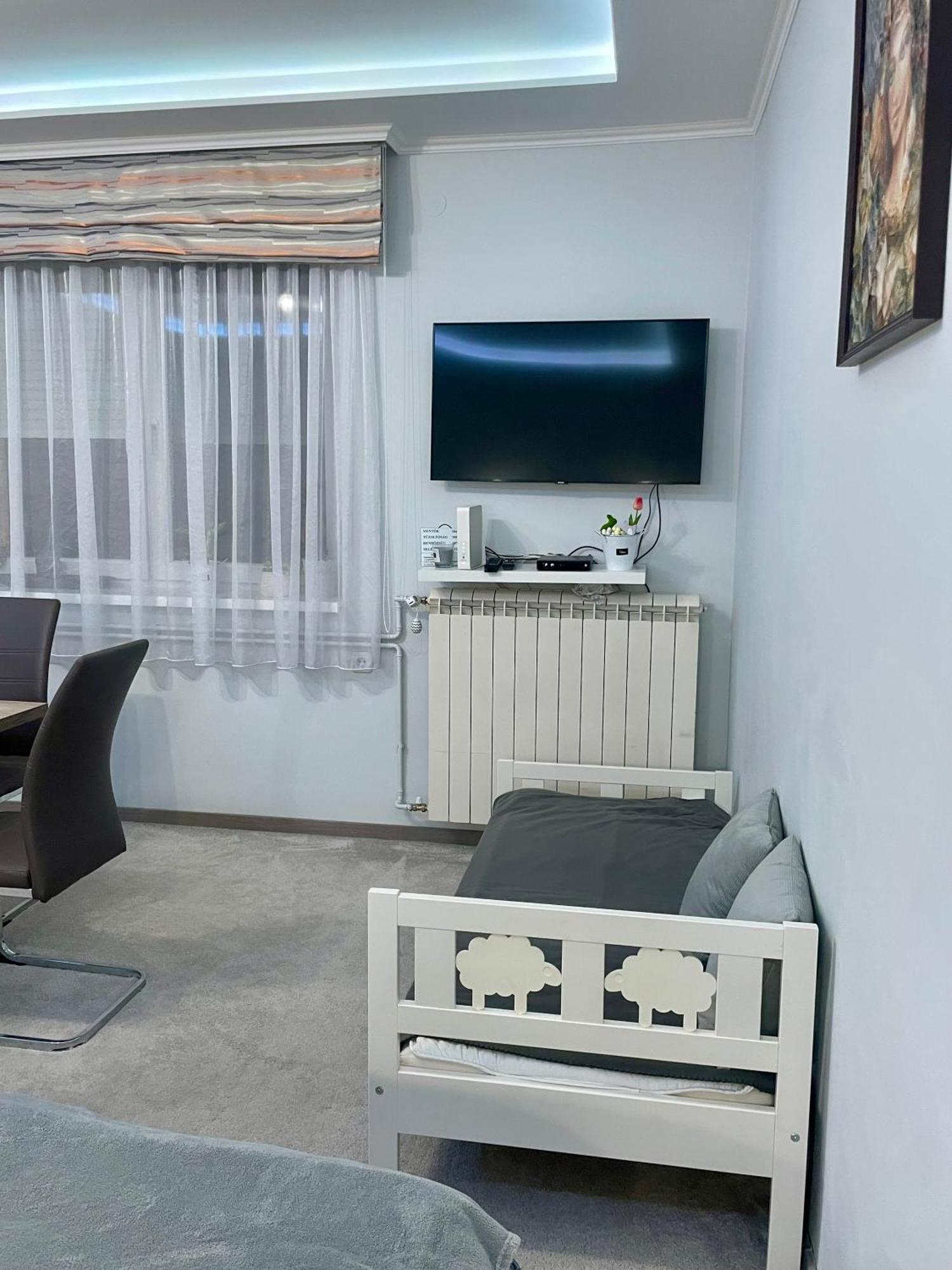 Belien Apartman Makó Exterior foto