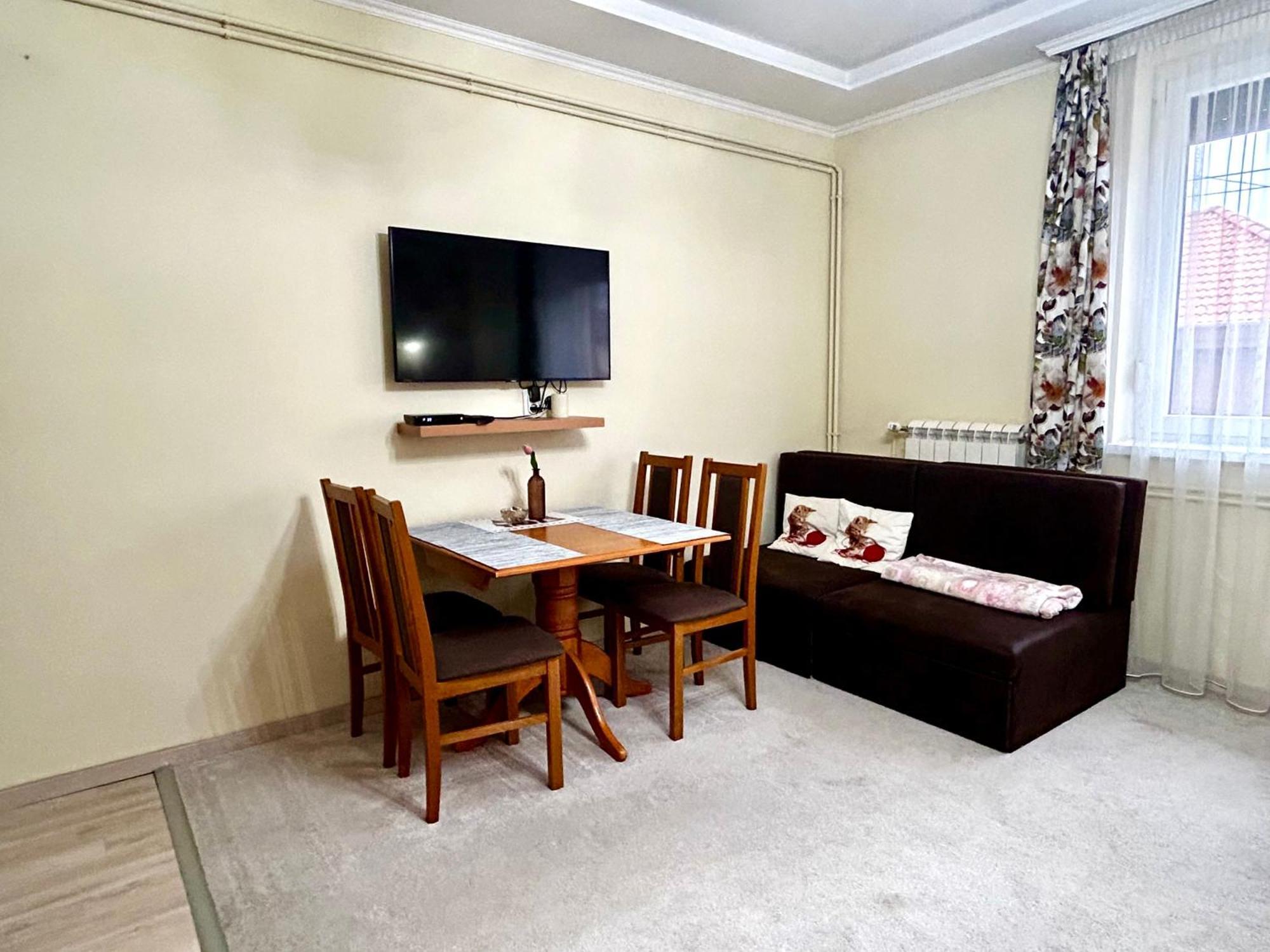 Belien Apartman Makó Exterior foto