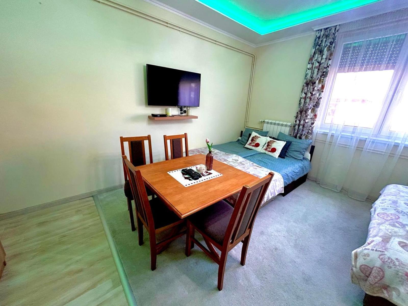 Belien Apartman Makó Exterior foto